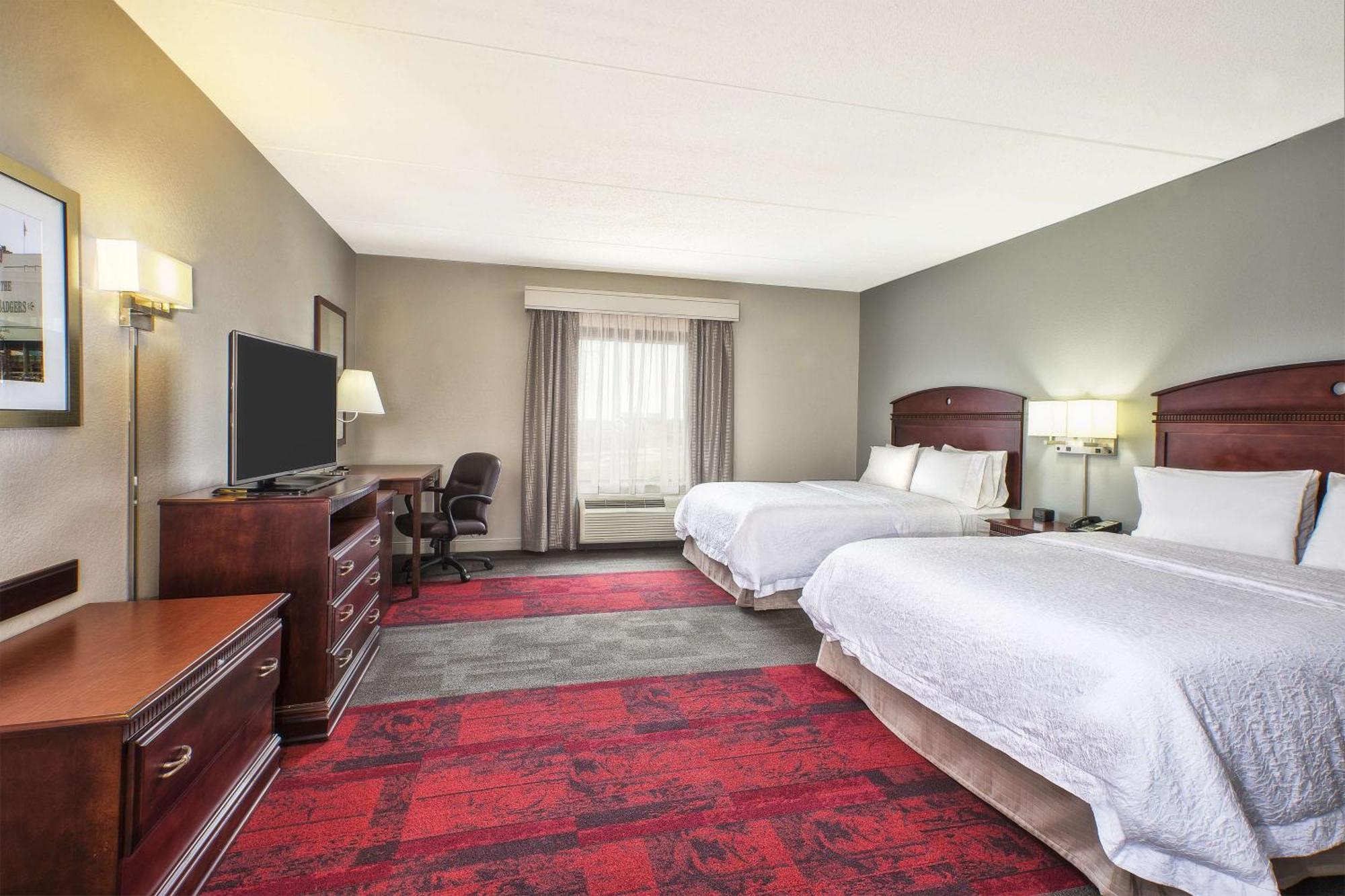 Hampton Inn & Suites Madison - West Dış mekan fotoğraf