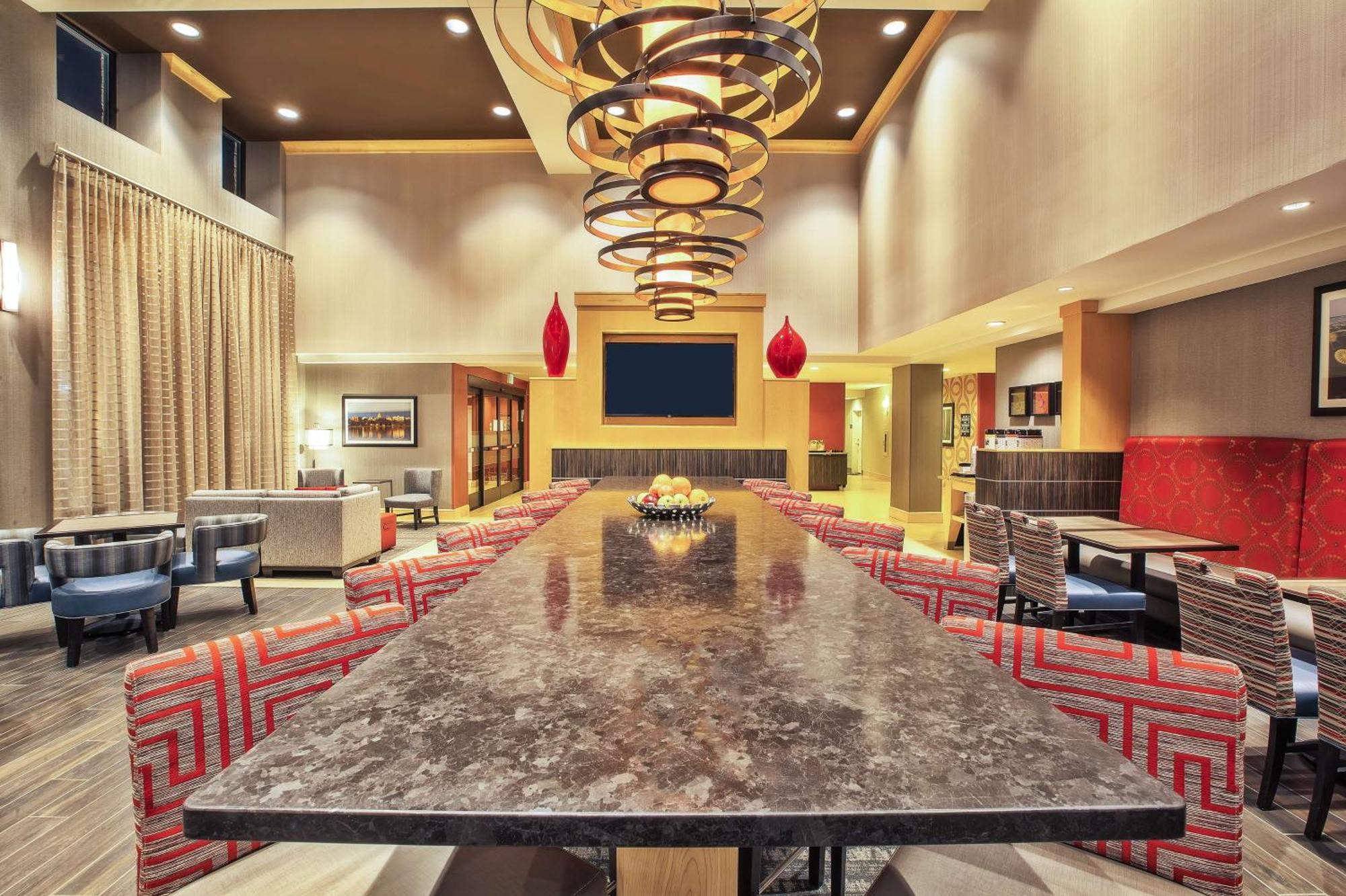 Hampton Inn & Suites Madison - West Dış mekan fotoğraf
