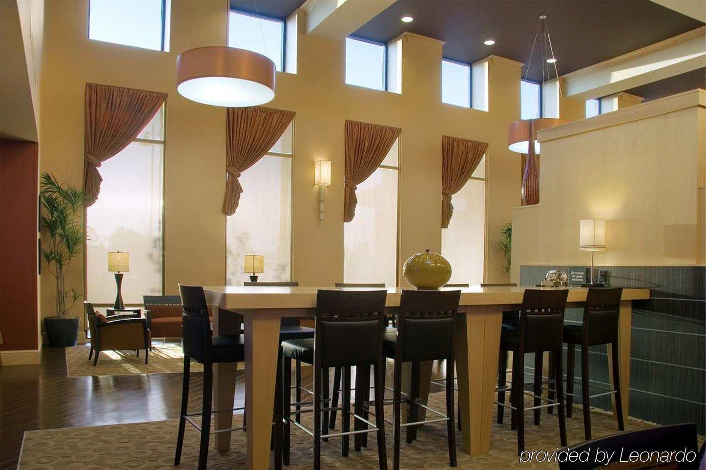 Hampton Inn & Suites Madison - West Restoran fotoğraf